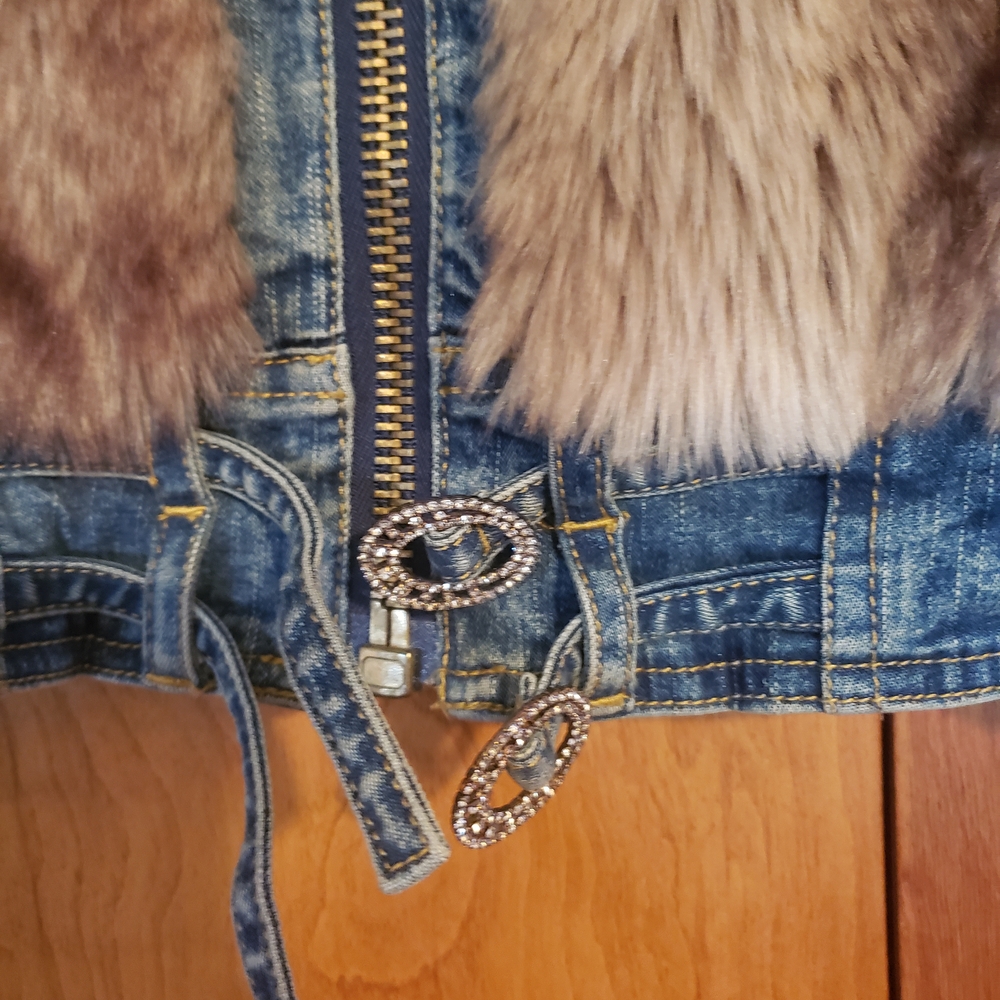 Baby Phat Y2K Blue Denim Jacket with Taupe Faux Fur Trim, RARE Item! - Picture 7 of 13